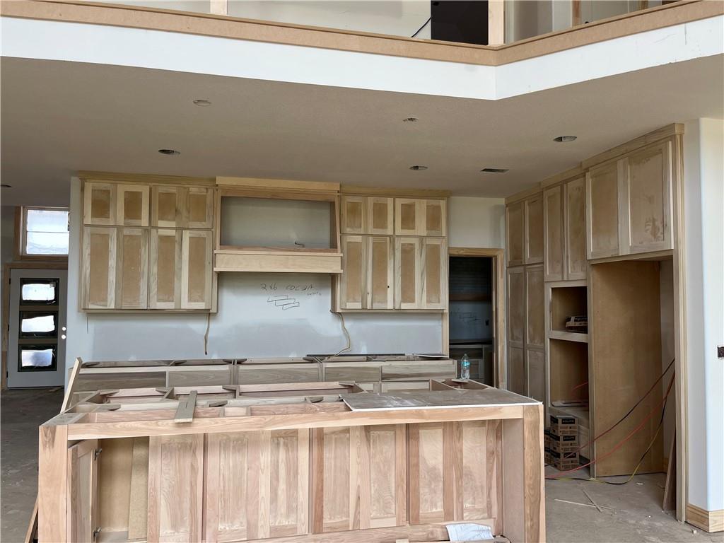 Photo 6 of 517 Bentwater Drive
