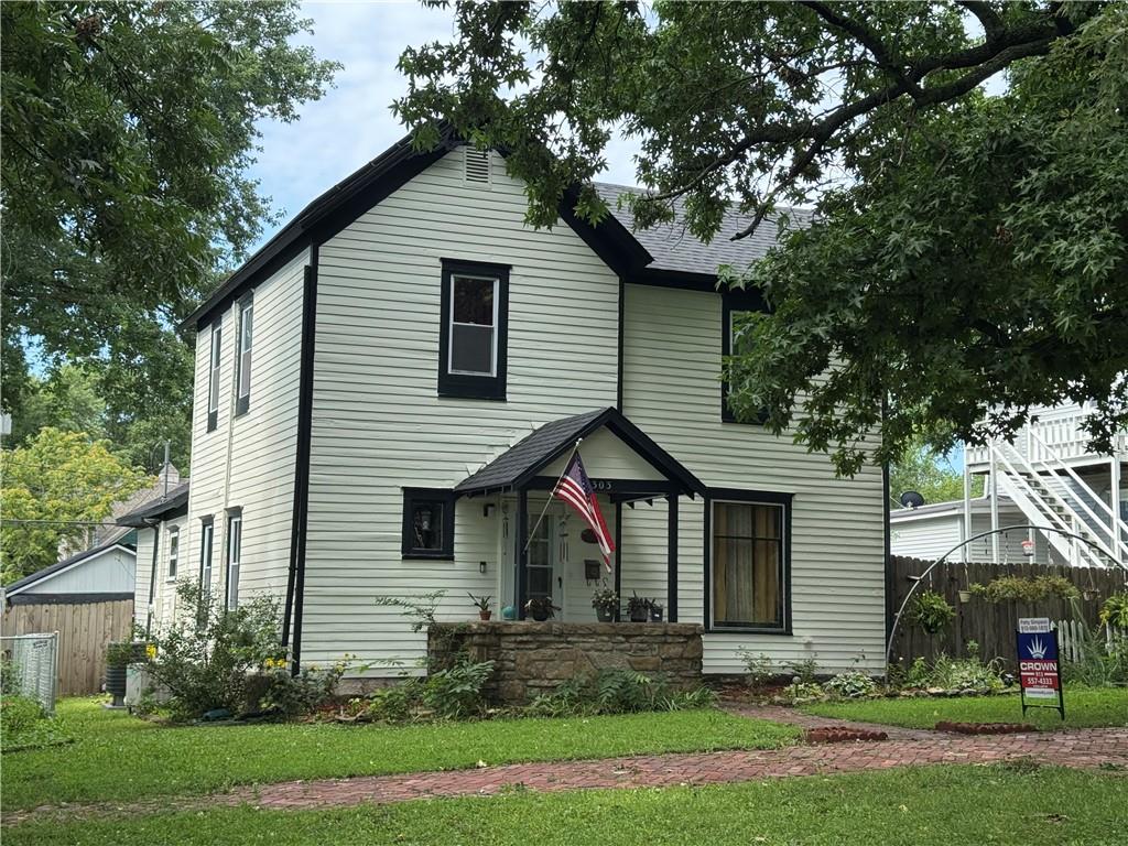 Photo of 303 E Wea Street