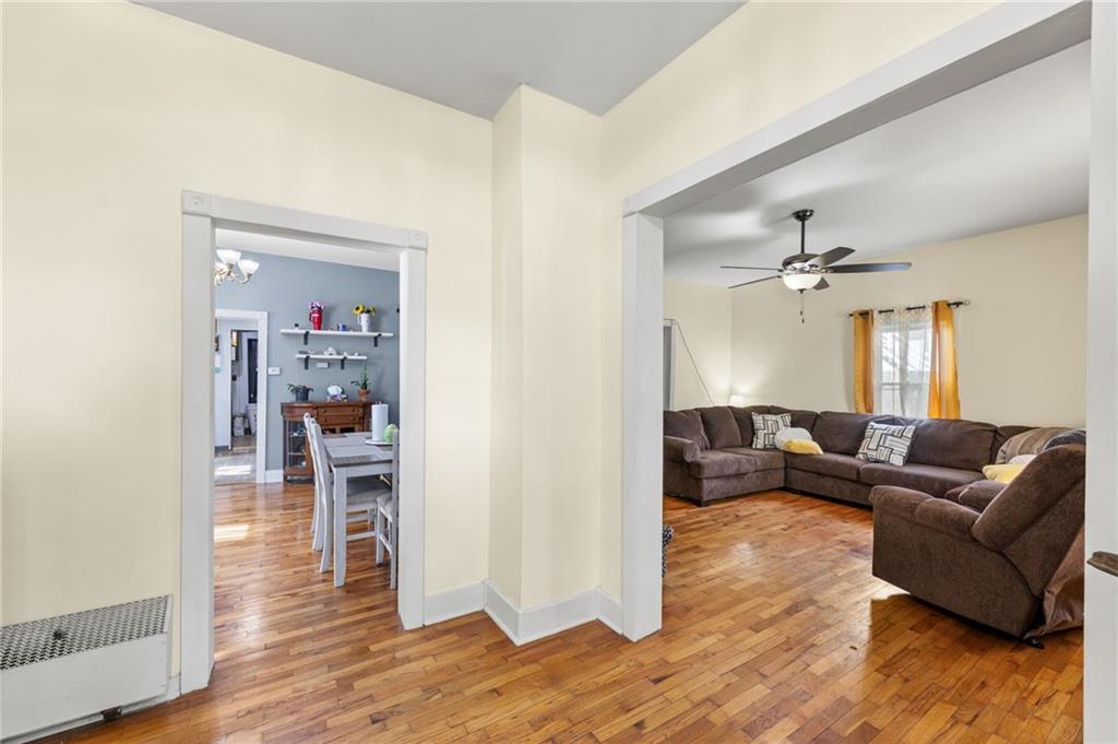 Photo 4 of 303 E Wea Street