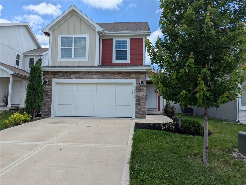 Photo of 8816 SW 9th Street