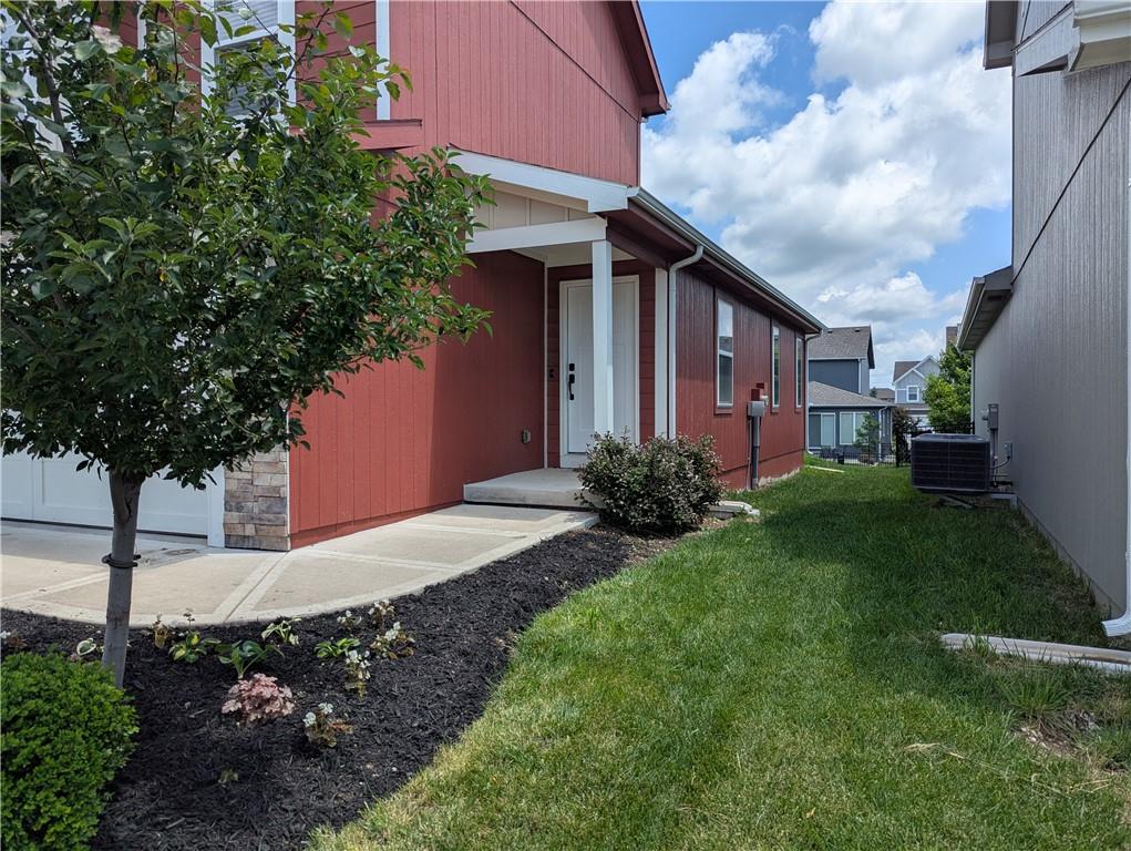 Photo 2 of 8816 SW 9th Street