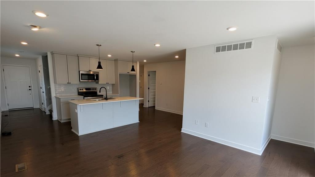 Photo 5 of 8816 SW 9th Street