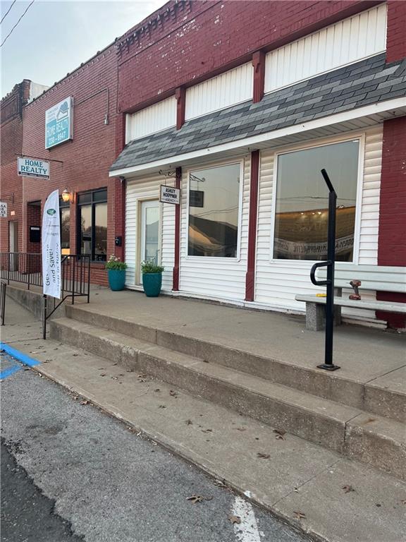 Photo 2 of 213 S 2nd Street