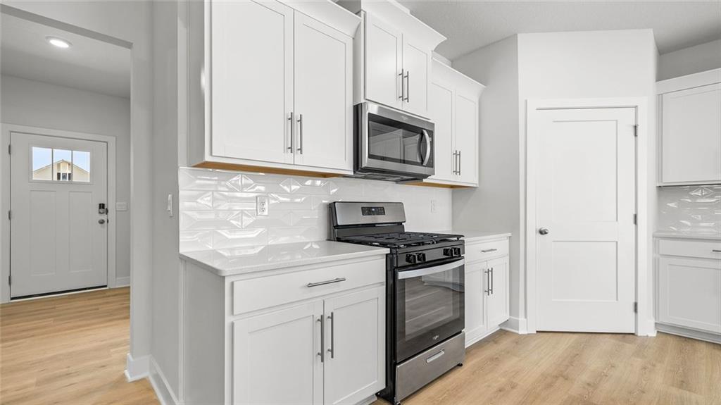 Photo 5 of 20917 W 188th Terrace