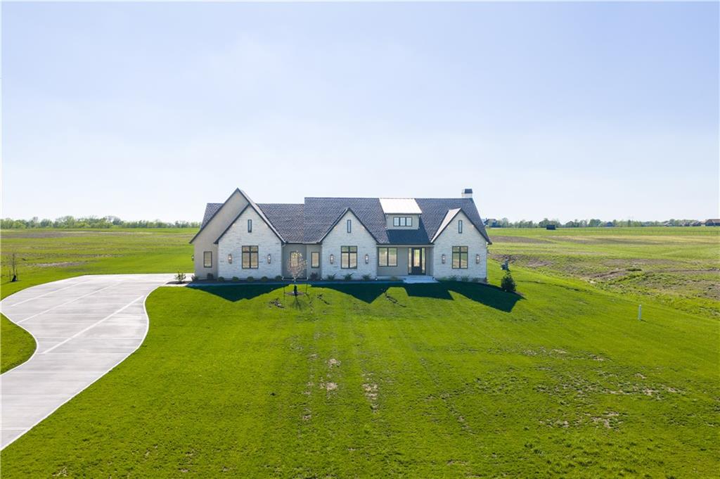 Photo 5 of 18904 Bella Terra Road