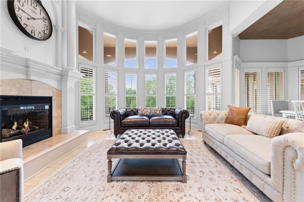 Photo 6 of 6930 NW WHITE PINE Circle