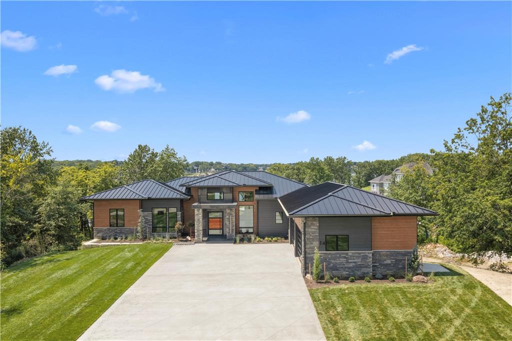 Photo of 14 Tomahawk Circle