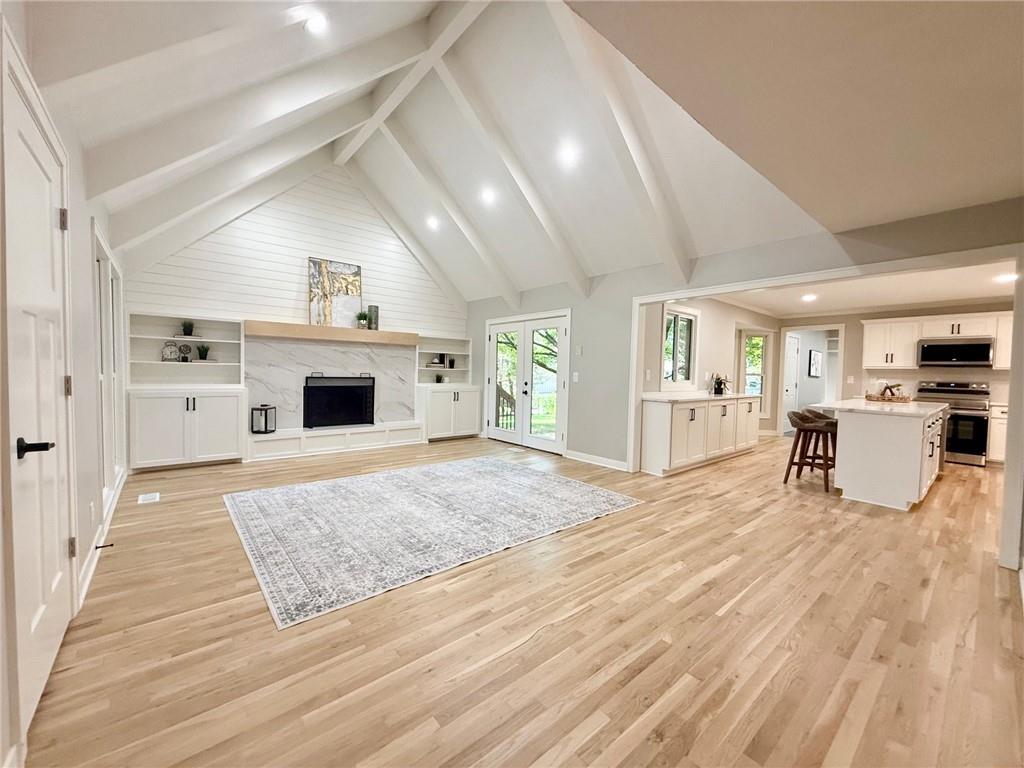 Photo 4 of 2121 W 120th Street