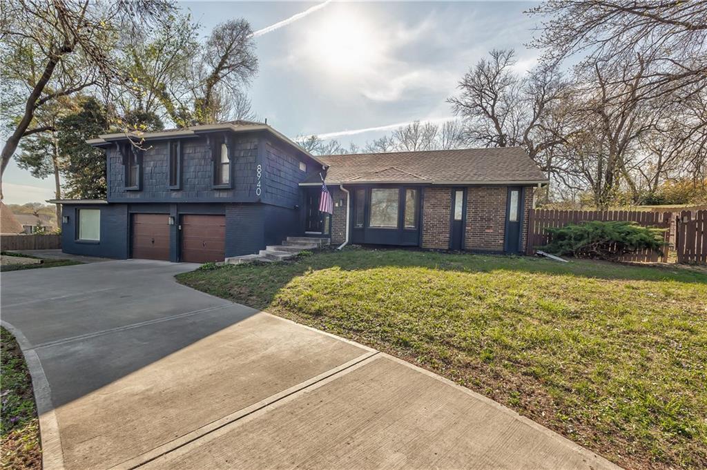 Photo 3 of 8940 Nall Avenue