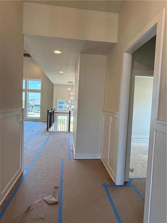 Photo 5 of 18625 Reinhardt Street