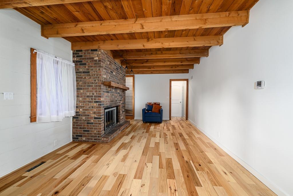 Photo 5 of 2906 Hutton Road