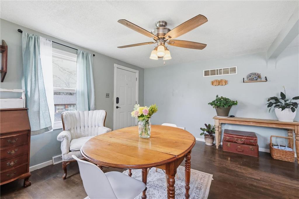Photo 4 of 3032 N 63rd Street