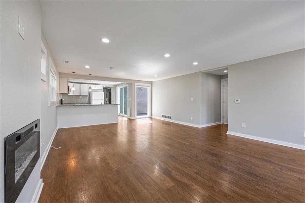 Photo 6 of 2409 N 10th Street