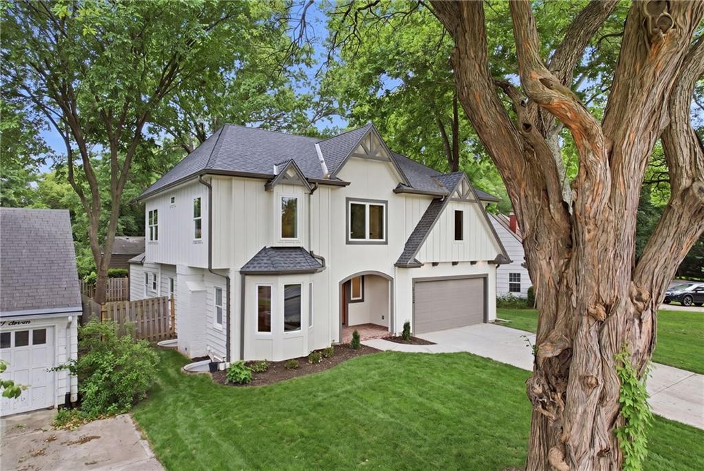 Photo 2 of 4113 W 67th Street