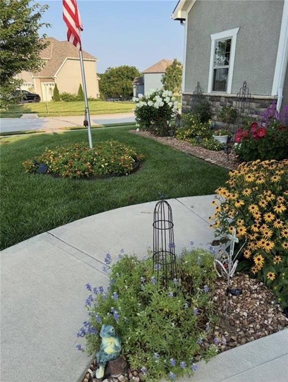 Photo 5 of 17710 Mission Ridge Drive