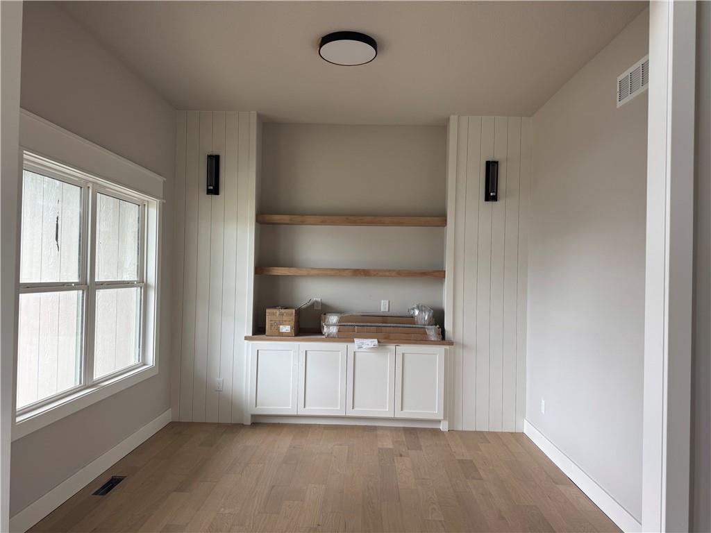 Photo 4 of 11427 Rye Drive
