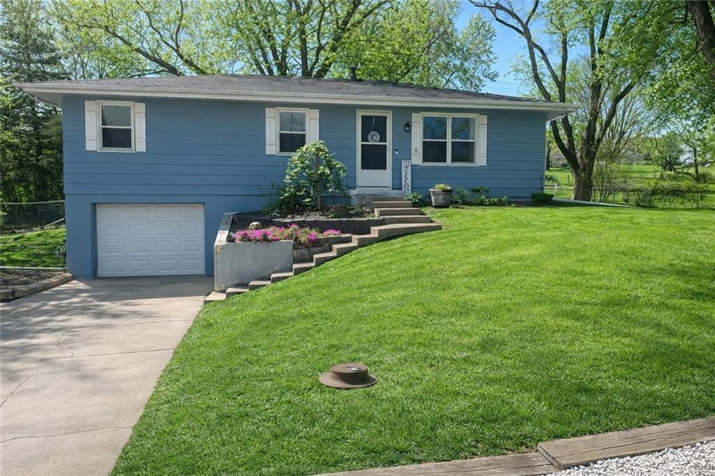 Photo of 329 Lincoln Drive