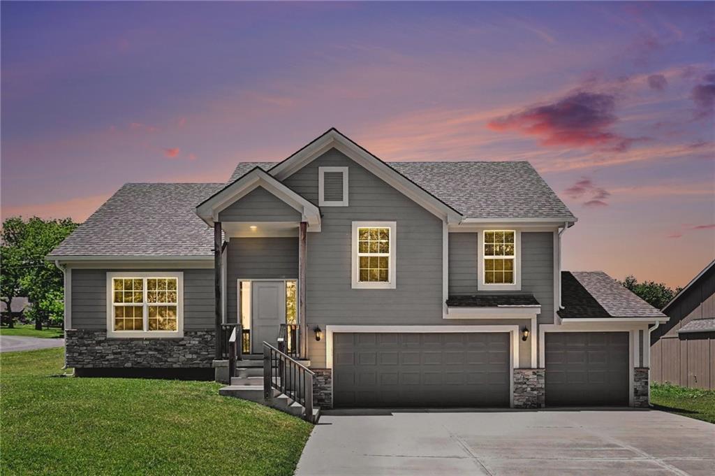 Photo of 1301 W Concord Drive