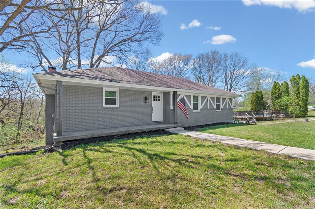 Photo 2 of 5977 SE 208th Street