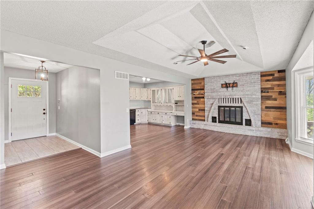 Photo 6 of 5977 SE 208th Street