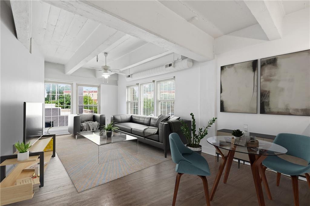 Photo of 3001 Gillham Road #206