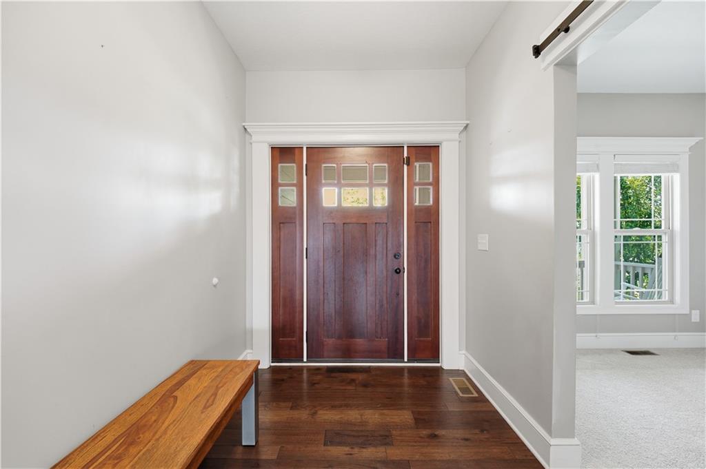 Photo 4 of 16438 AGNES Street