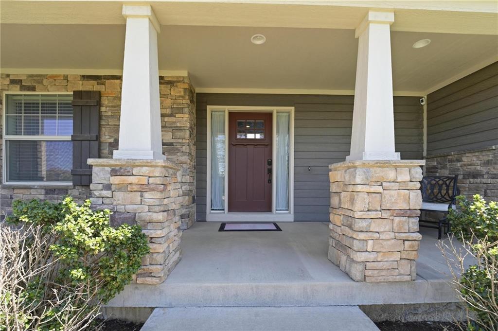 Photo 5 of 10509 N Hedges Avenue