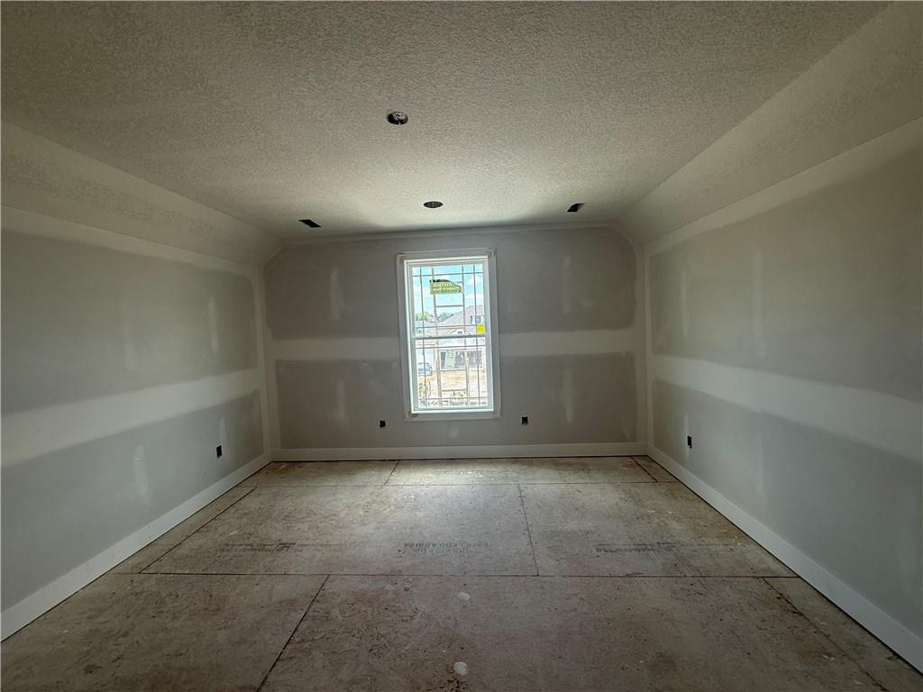 Photo 7 of 2340 Foxtail Drive