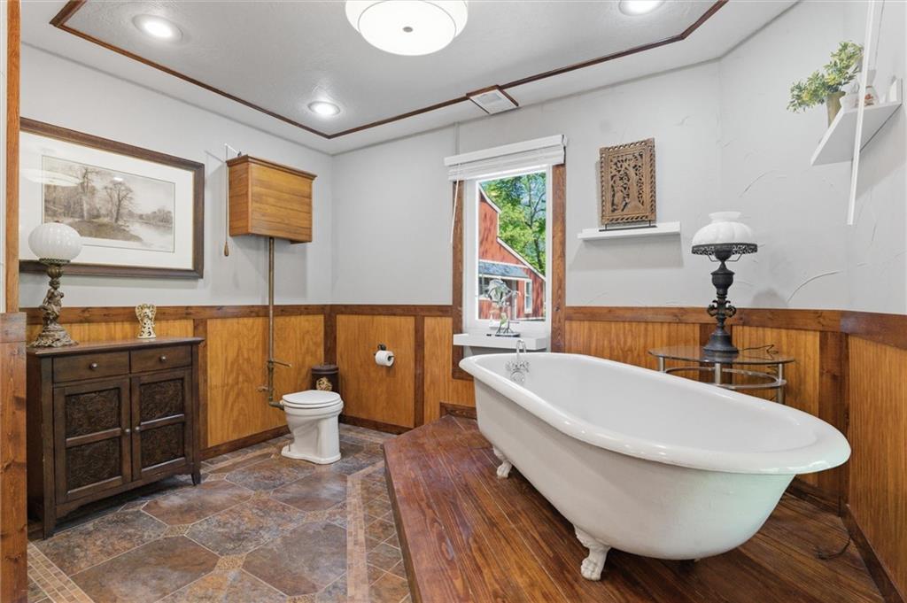 Photo 6 of 842 Kendall Road