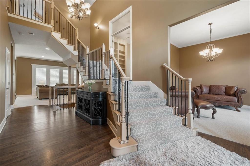 Photo 2 of 14961 S Glen Eyrie Street