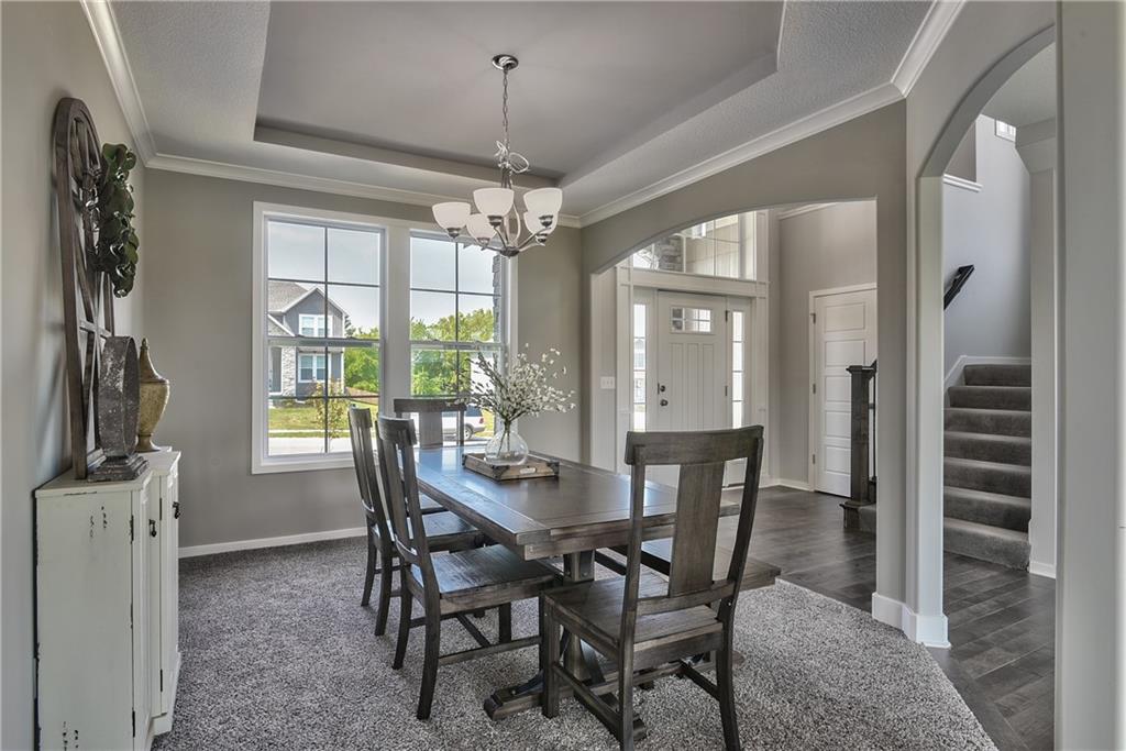 Photo 4 of 2275 W Elm Terrace