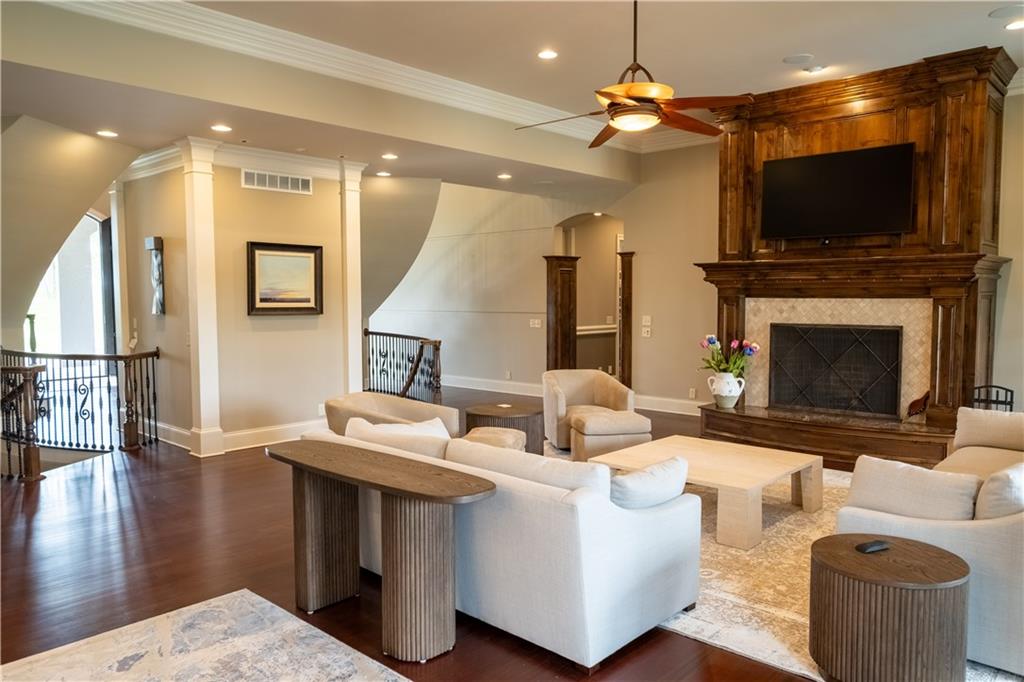 Photo 6 of 27589 W 151st Street