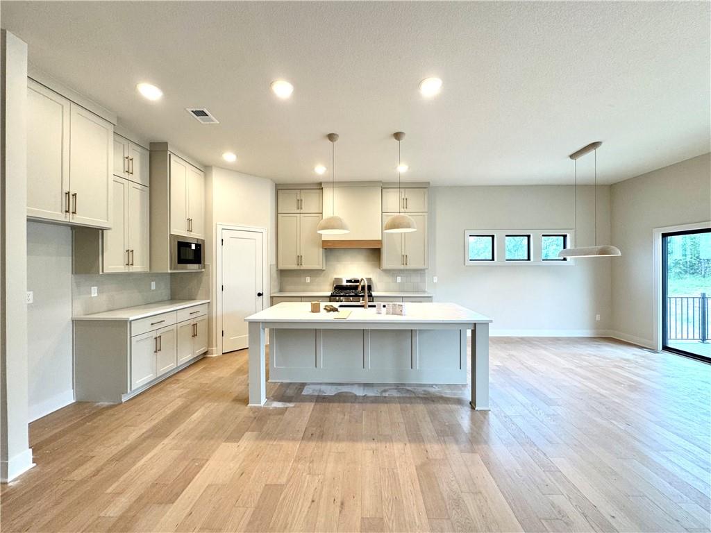 Photo 5 of 8222 NW 90th Terrace