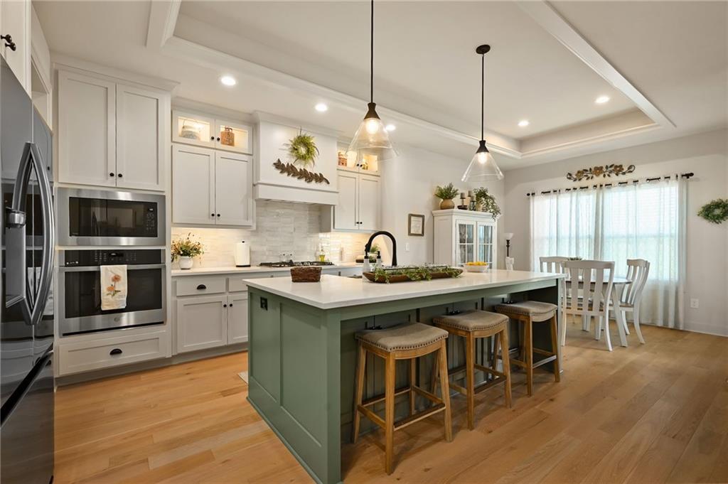 Photo 5 of 1814 Woodward Circle