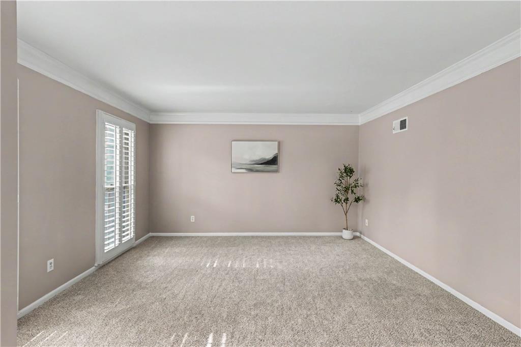 Photo 7 of 9908 Perry Drive