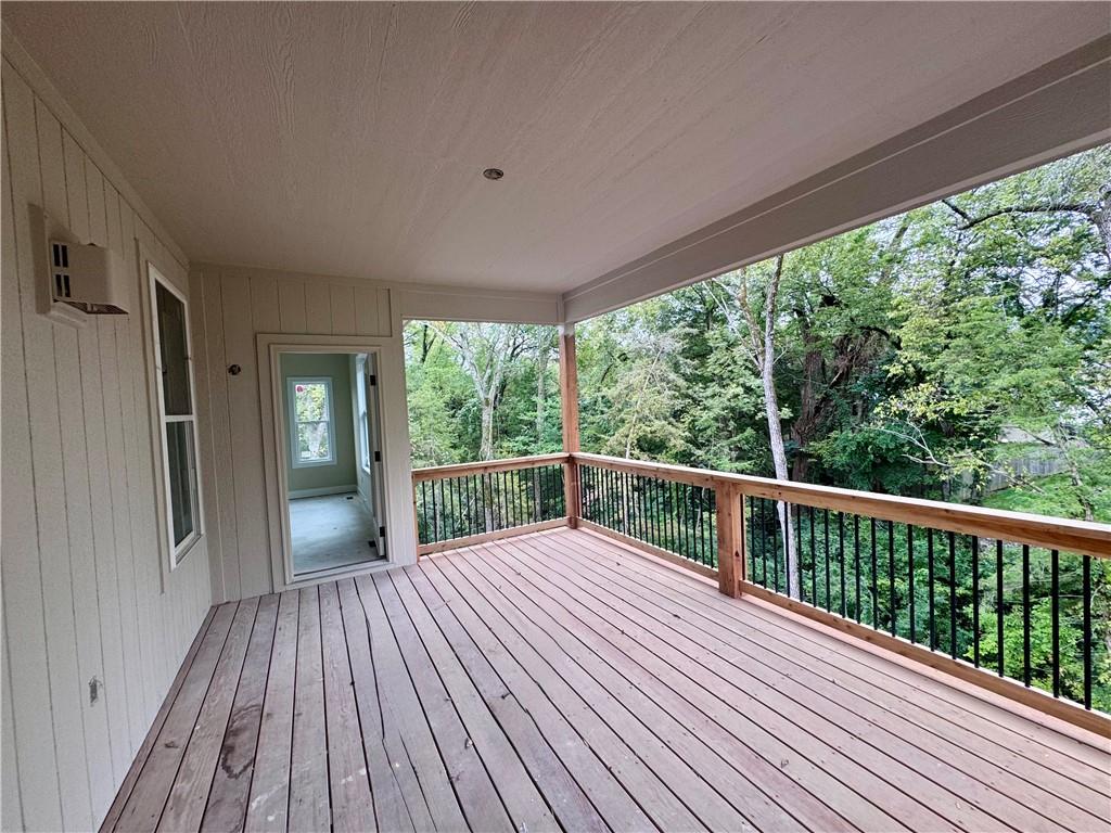Photo 5 of 8646 Eagle Creek Drive