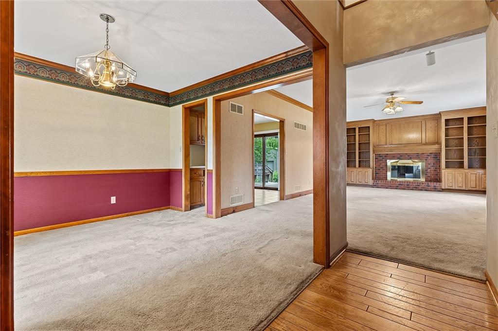 Photo 3 of 109 Allison Court