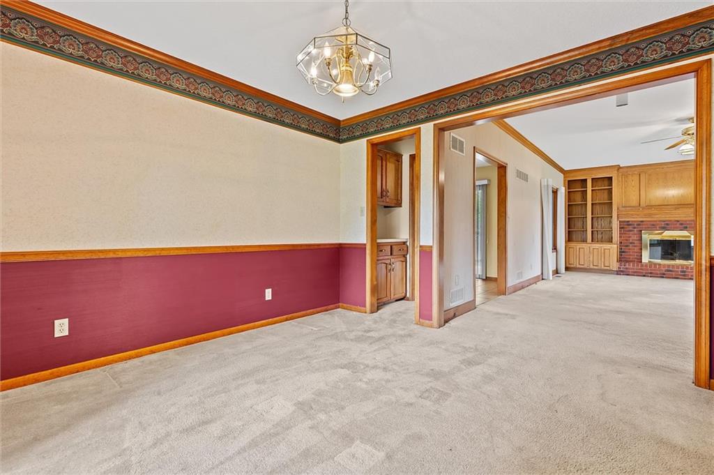 Photo 5 of 109 Allison Court