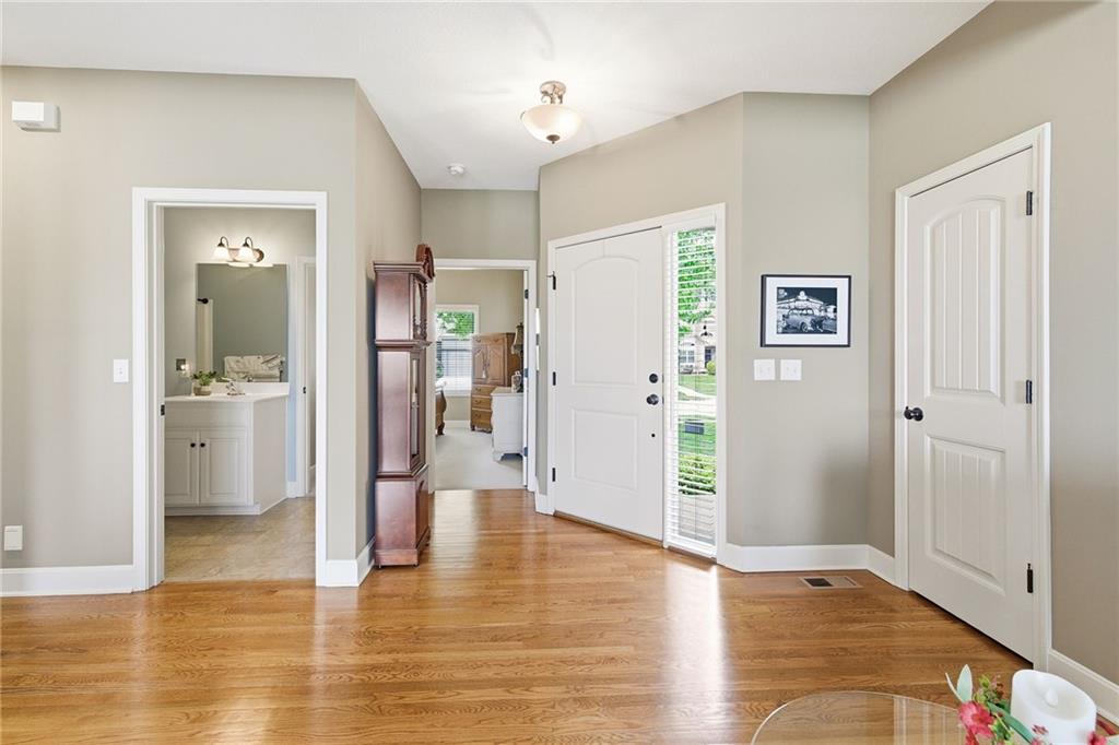Photo 4 of 4237 Park Springs Drive