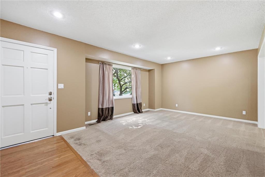Photo 7 of 1819 S STAGECOACH Drive