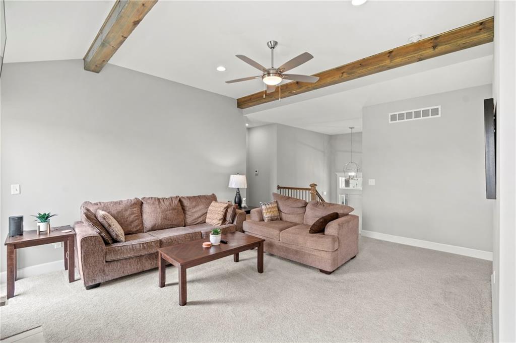Photo 3 of 1807 Alpine Drive