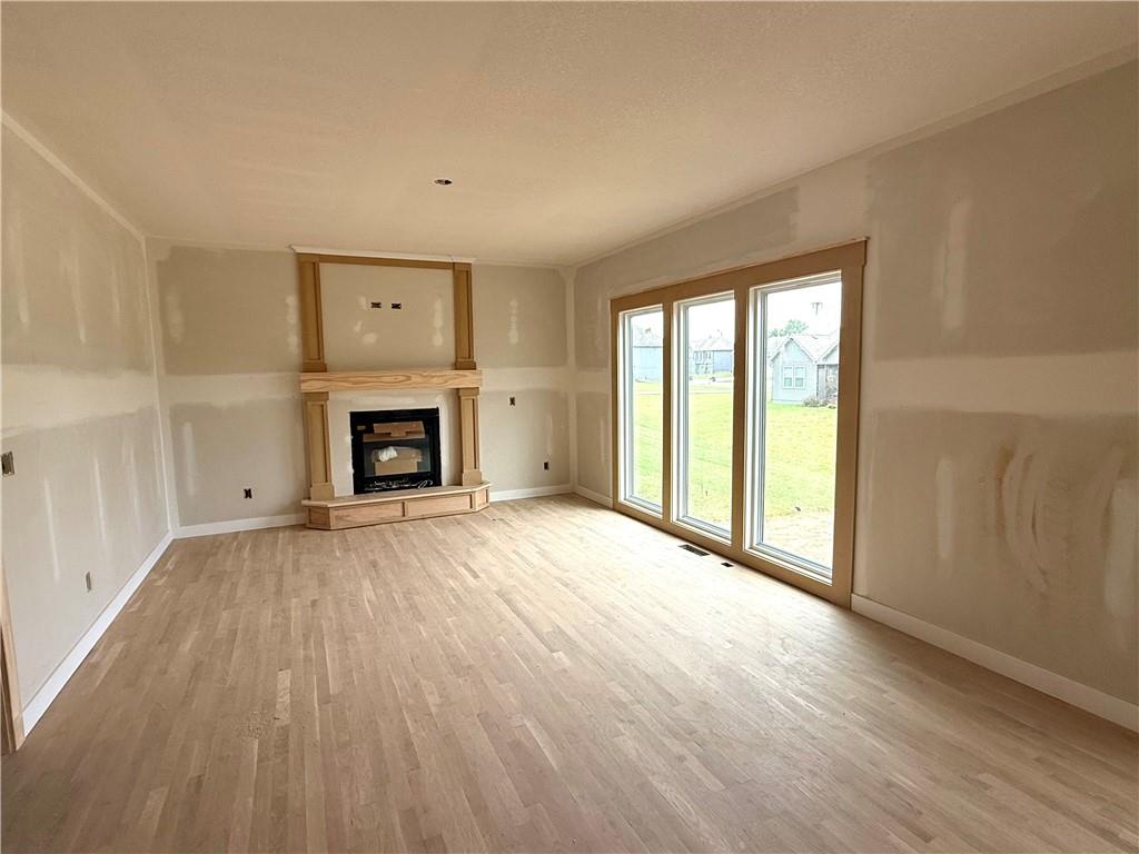 Photo 4 of 10153 N Brighton Avenue