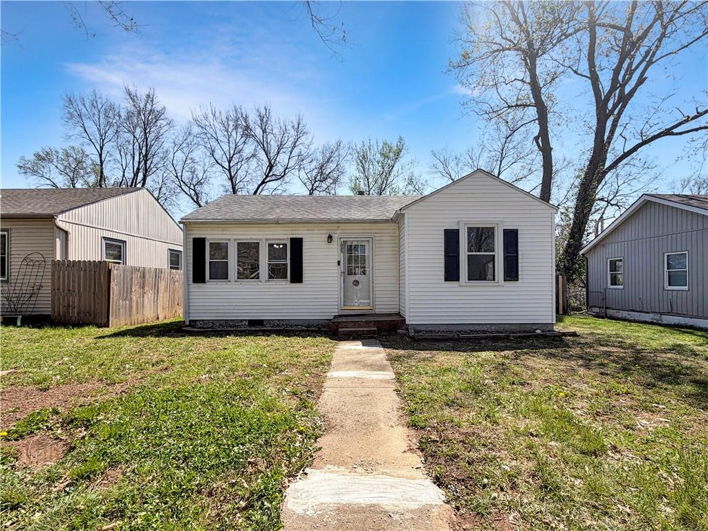 Photo of 1005 NE 44th Street