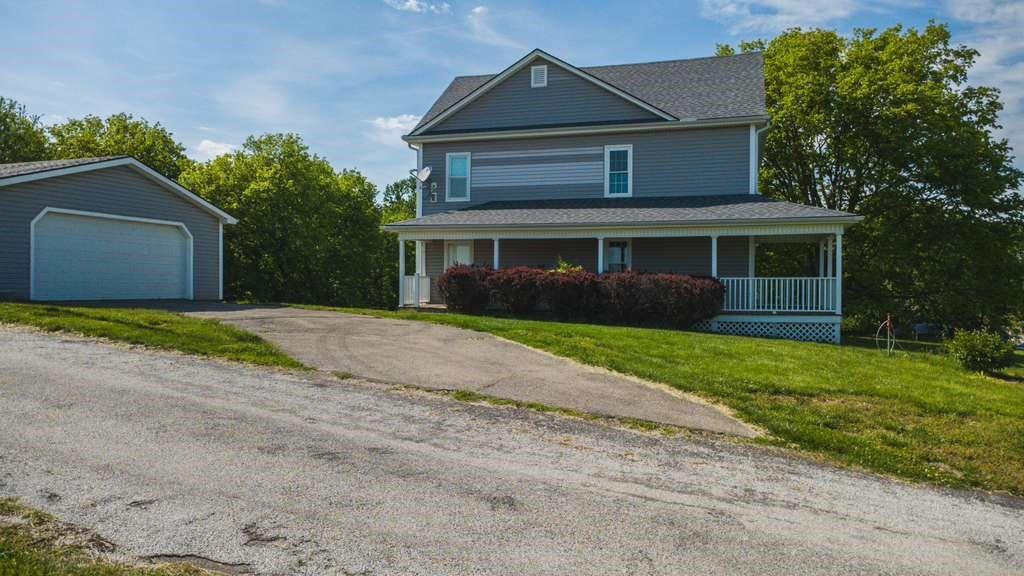 Photo 2 of 1261 SE Mill Street