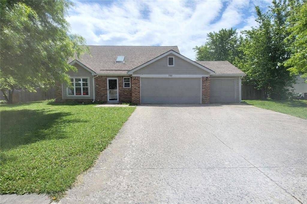 Photo of 790 Myers Drive