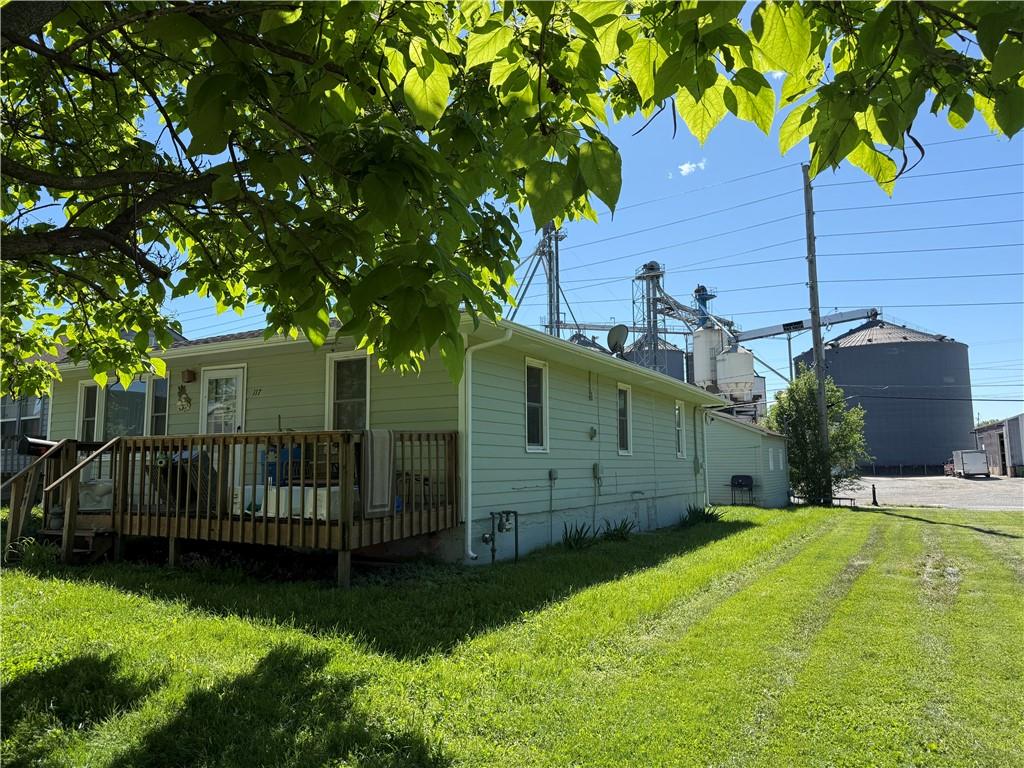 Photo 4 of 117 N Boardman Street