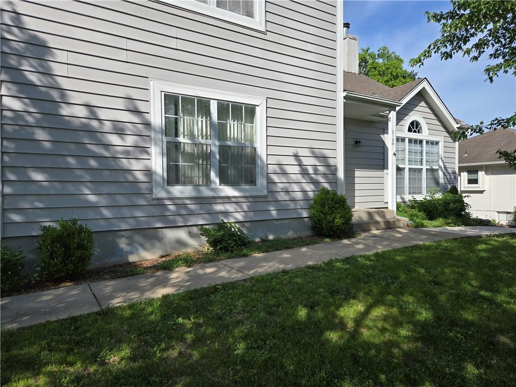 Photo 2 of 2128 SW British Drive
