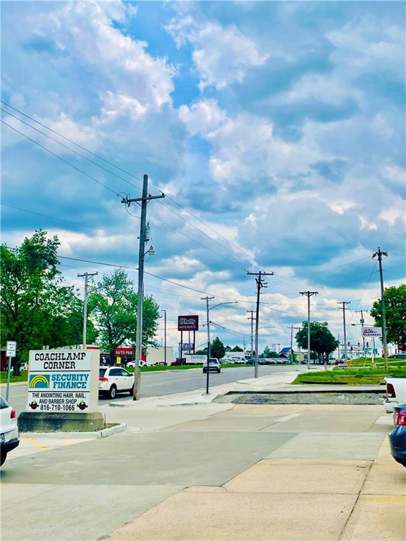 Photo 5 of 7312-D, D1, E Raytown Road