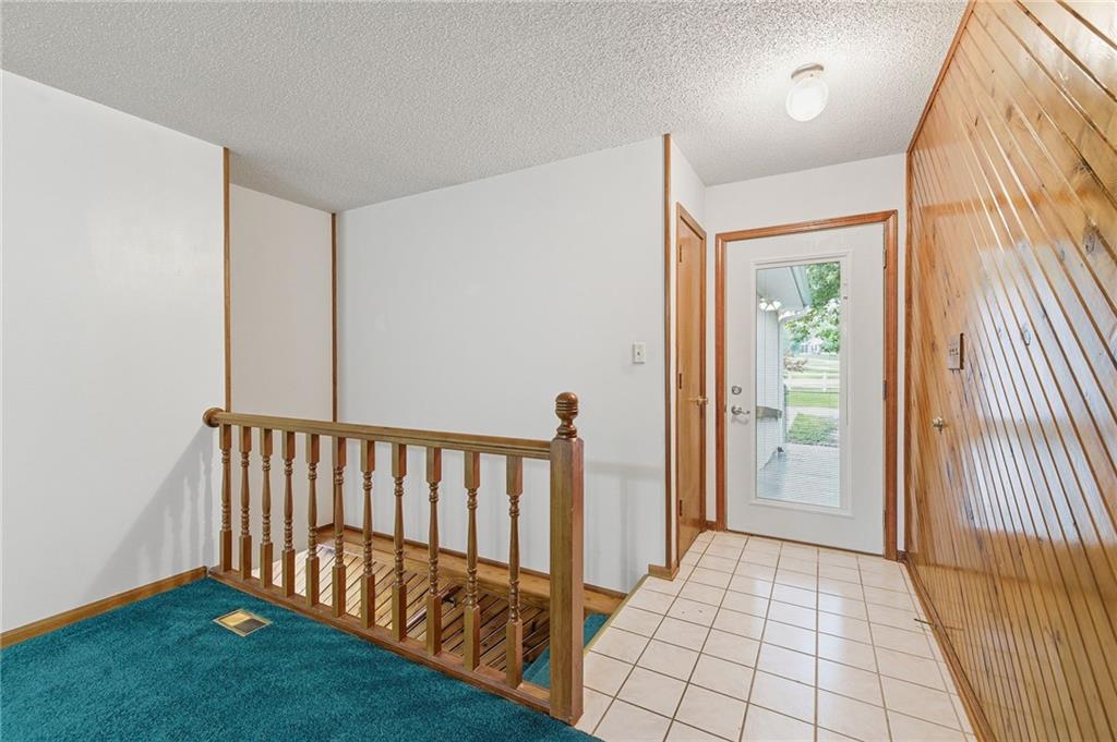 Photo 4 of 10604 E 240th Street