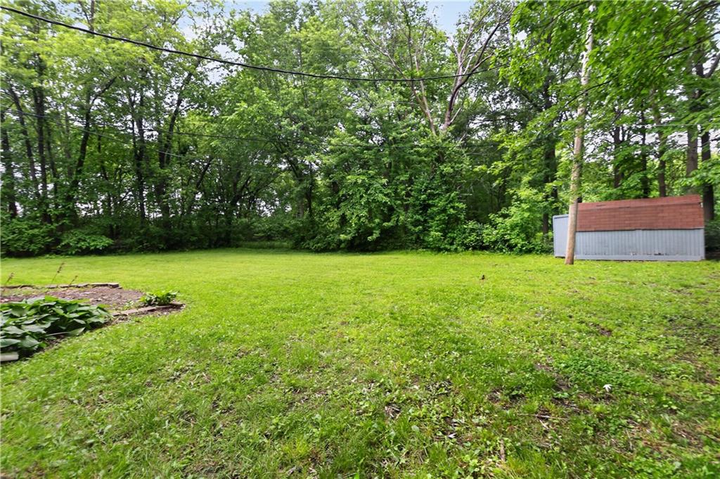 Photo 3 of 206 W Lawrence Street